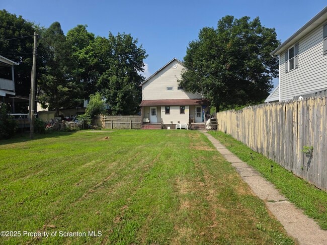 519 Front St in Warrior Run, PA - Building Photo - Building Photo