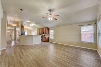 834 Dark Horse Ln in Buda, TX - Building Photo - Building Photo