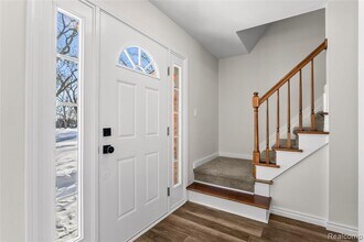 3715 Ledge Dr in Troy, MI - Building Photo - Building Photo