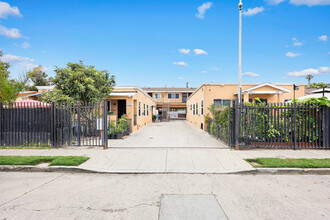 The Carlin Apartments in Los Angeles, CA - Building Photo - Building Photo