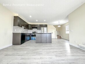 10586 Cityscape Dr NE in Calgary, AB - Building Photo - Building Photo