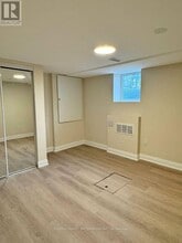 60 Wakelin Terrace in St Catharines, ON - Building Photo - Building Photo