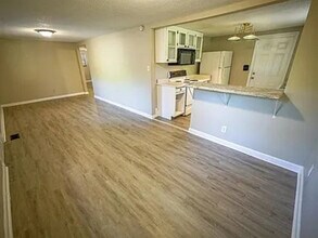 4807 Center Dr in Tallahassee, FL - Building Photo - Building Photo