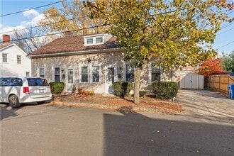 41 Oak St, Unit CH 18 in Cranston, RI - Building Photo - Building Photo