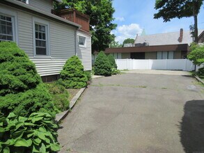4 Lafayette St in Milford, CT - Building Photo - Building Photo
