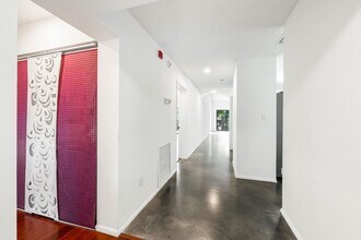 800 Hudson Ave in Sarasota, FL - Building Photo - Building Photo