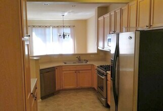 2855 Rock Creek Cir in Superior, CO - Foto de edificio - Building Photo