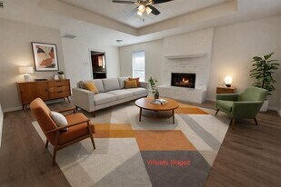 526 Post Oak Ln in Allen, TX - Building Photo