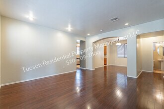 505 East Calle Amura in Sahuarita, AZ - Building Photo - Building Photo