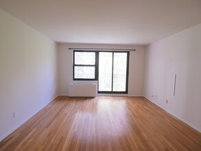 70 East 12th Street in New York, NY - Building Photo - Interior Photo