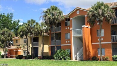 6490 Aragon Way, Unit 205 in Ft. Myers, FL - Building Photo - Building Photo
