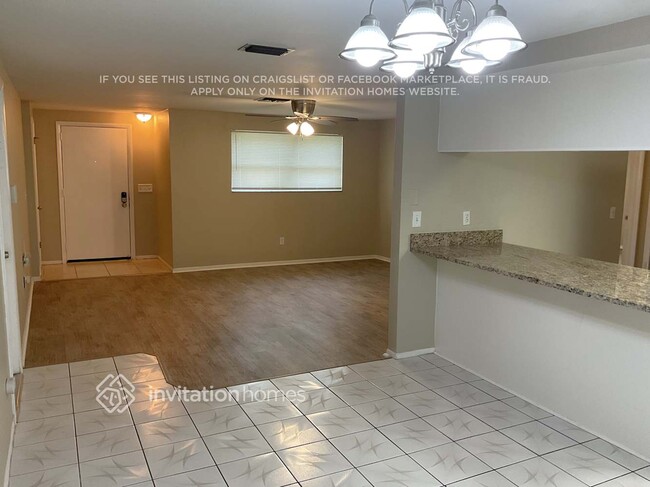 10744 119th St in Largo, FL - Building Photo - Building Photo