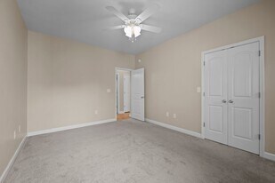 401 Pirates Landing Dr in Beaufort, NC - Building Photo