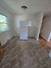 3800 Liverpool Rd in Hobart, IN - Building Photo - Building Photo
