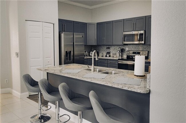 7682 NW 19th St in Pembroke Pines, FL - Building Photo - Building Photo