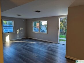 118 E Hillcrest Ln in Slatington, PA - Building Photo - Building Photo
