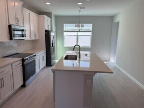 611 Pothos St in Apopka, FL - Building Photo - Building Photo