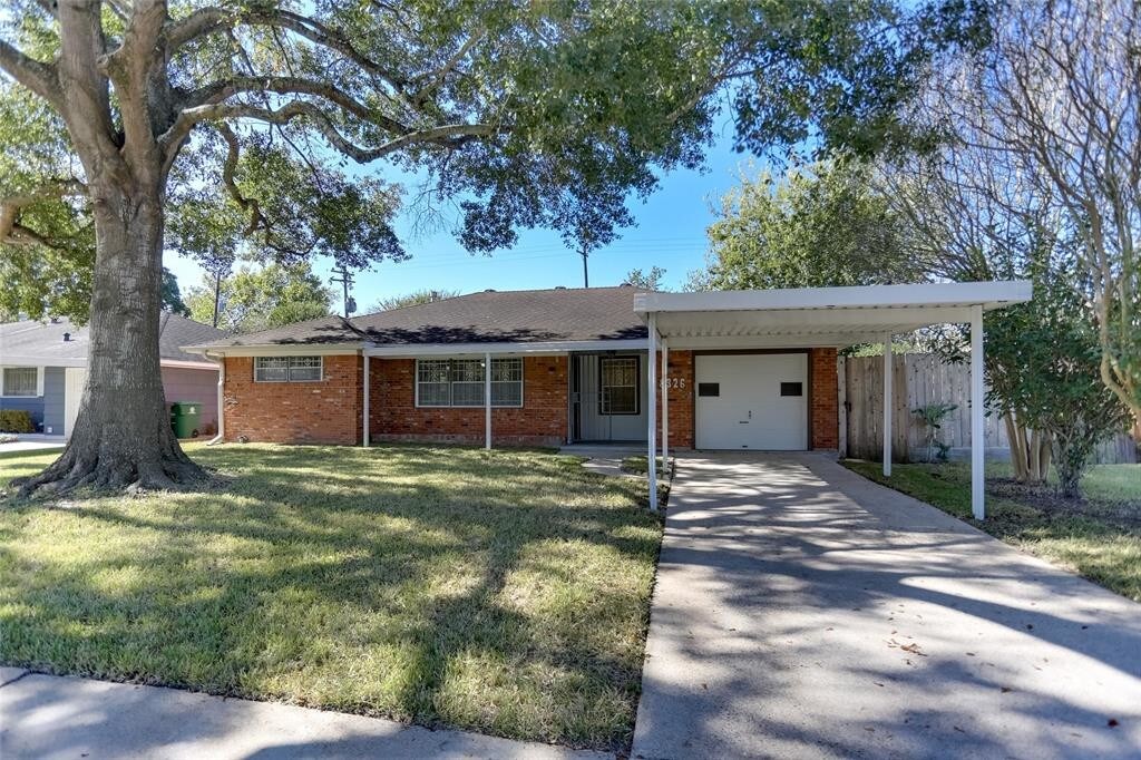 8326 Bob White Dr Photo