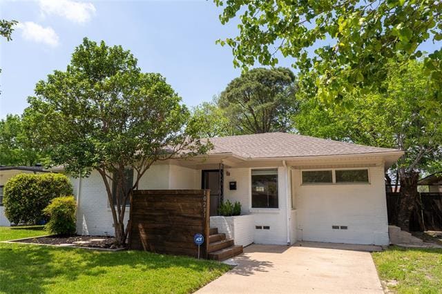 10231 Pinecrest Dr in Dallas, TX - Foto de edificio - Building Photo