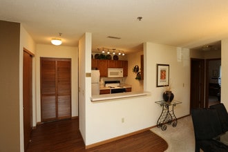 Willow Brook Greens in Brookfield, WI - Building Photo - Interior Photo