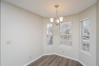 3925 Calumet Dr in Nashville, TN - Foto de edificio - Building Photo