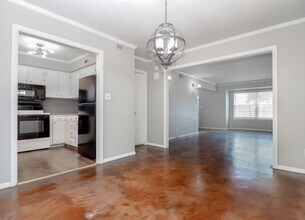 5548 E 46th St in Tulsa, OK - Building Photo - Building Photo