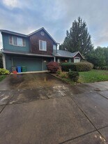 4724 Spring Meadow Ave in Eugene, OR - Building Photo