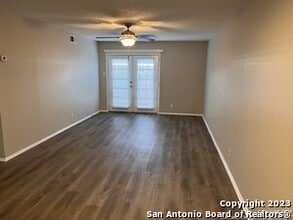 923 Vance Jackson Rd, Unit 103A in San Antonio, TX - Building Photo - Building Photo