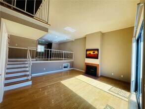 10201 Mason Ave in Los Angeles, CA - Building Photo - Building Photo