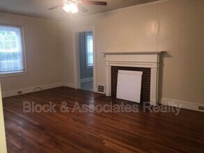 801 Knollwood St in Winston-Salem, NC - Building Photo - Building Photo