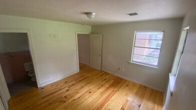 3153 Joyce Dr in Baton Rouge, LA - Building Photo - Building Photo