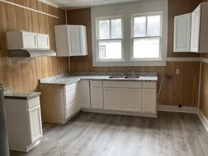 4305 Byron Ave in Baton Rouge, LA - Building Photo - Building Photo