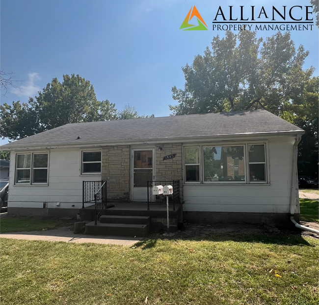 property at 1845 College Heights Rd