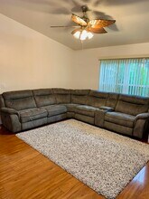 5272 Andris St in North Port, FL - Building Photo - Building Photo