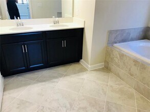 9020 Azalea Sands Ln in Davenport, FL - Building Photo - Building Photo