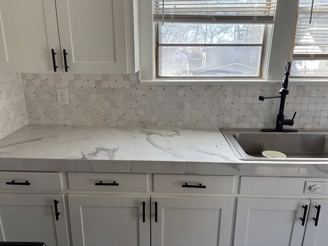 4613 W 23rd St in Little Rock, AR - Building Photo - Building Photo