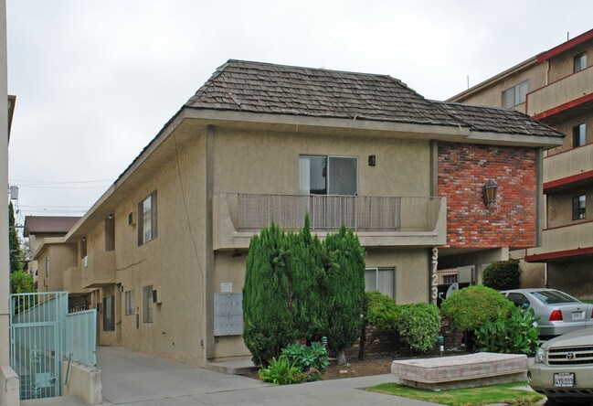 3723 Watseka Ave in Los Angeles, CA - Building Photo - Building Photo