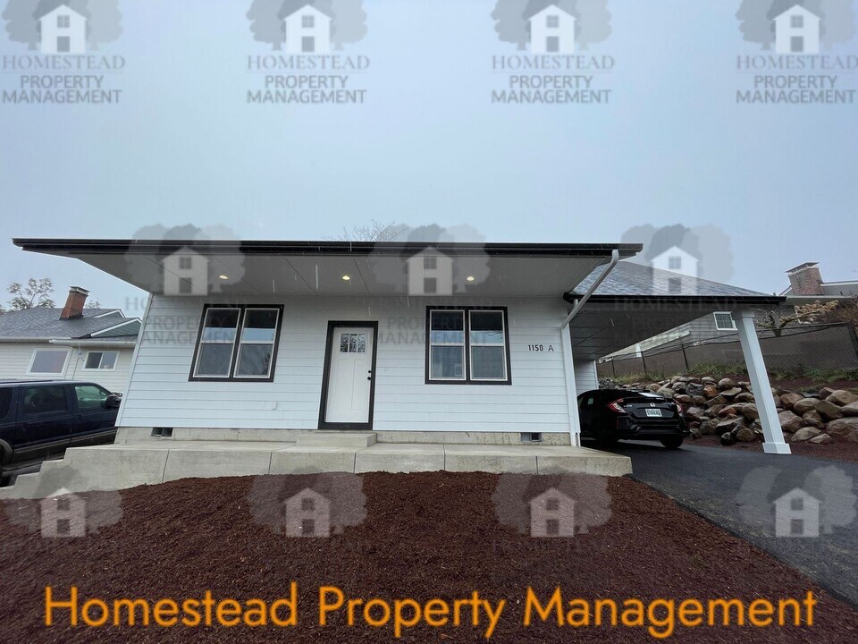 1150 Ridgewood Ave in Salem, OR - Building Photo