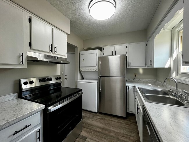 812 Villa Park Ct in Fort Wayne, IN - Building Photo - Building Photo