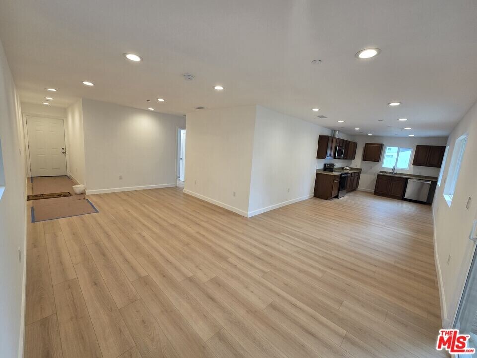 14756 Lemay St in Los Angeles, CA - Building Photo