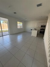 679 SE 13th St Cir in Homestead, FL - Building Photo - Building Photo