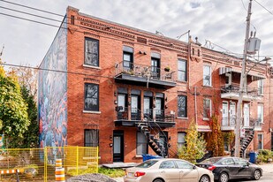 3926 Gertrude Rue in Verdun, QC - Building Photo