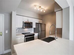 1030 Seminole Dr in Fort Lauderdale, FL - Building Photo - Building Photo