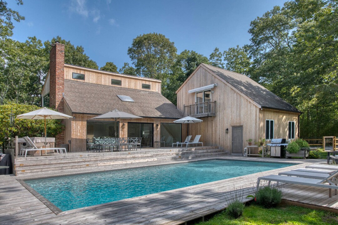 42 Old Northwest Rd in East Hampton, NY - Foto de edificio