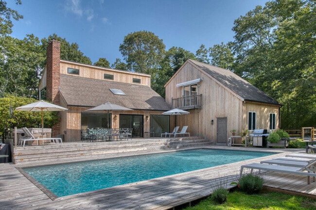 property at 42 Old Northwest Rd
