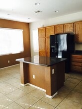 743 Tree Vista Ct in North Las Vegas, NV - Building Photo - Building Photo