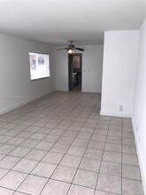 330 86th St in Miami Beach, FL - Building Photo - Building Photo