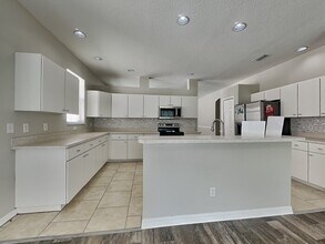 4943 Whistling Pines Ct in Wesley Chapel, FL - Building Photo - Building Photo