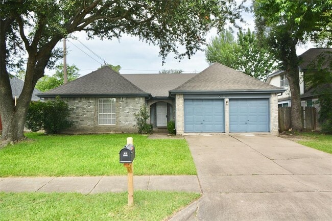 property at 2511 Barrington Pl Dr