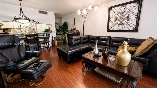 460 S Park Rd in Hollywood, FL - Building Photo - Building Photo